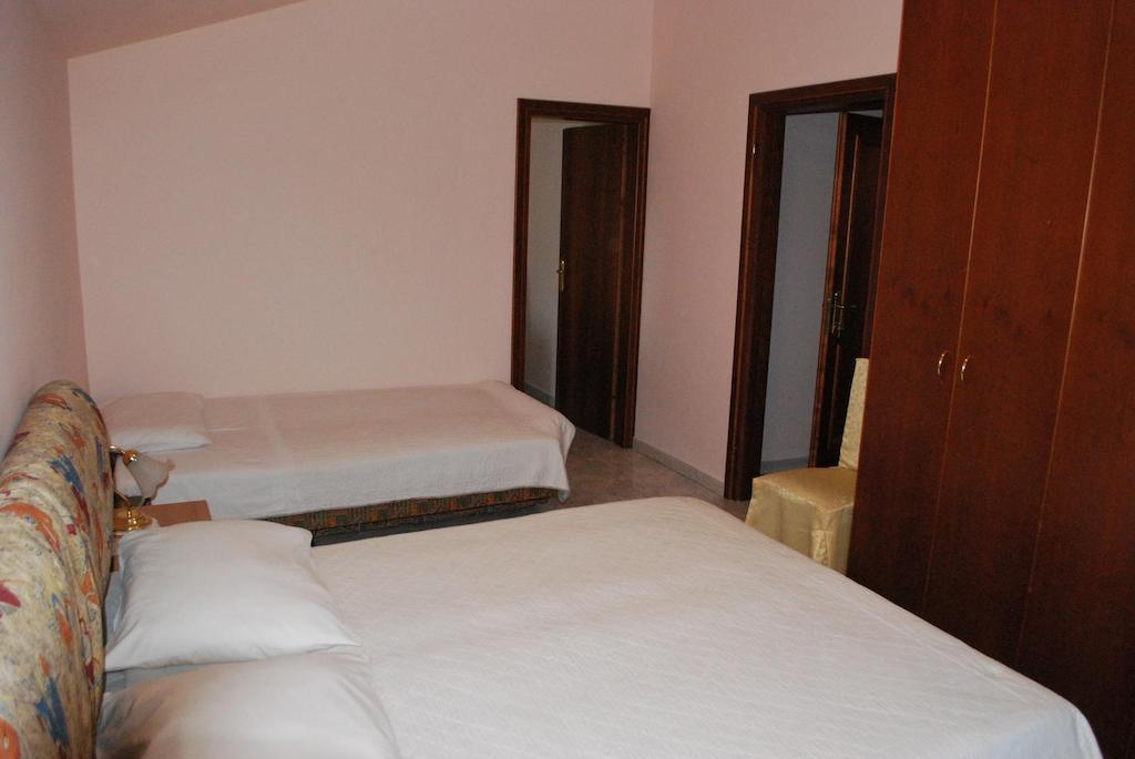 Rooms Marija Rijeka Oda fotoğraf